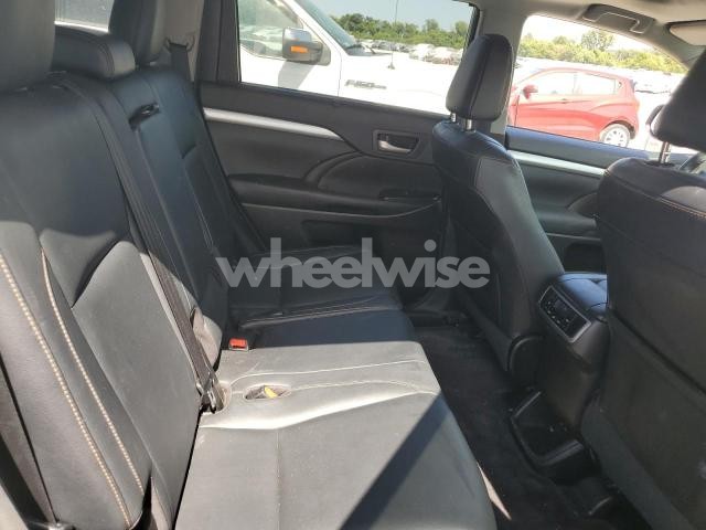 Photo 13 of 2017 TOYOTA HIGHLANDER HYBRID (VIN 5TDJGRFH1HS028335)