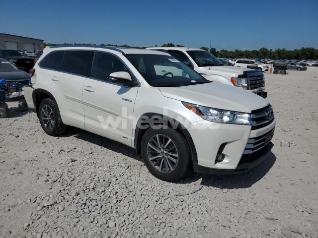 Photo 8 of 2017 TOYOTA HIGHLANDER HYBRID (VIN 5TDJGRFH1HS028335)