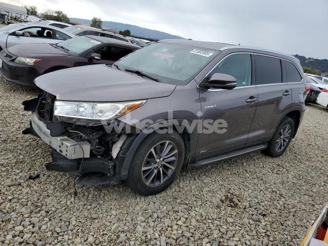 Photo 2 of 2019 TOYOTA HIGHLANDER HYBRID (VIN 5TDJGRFH1KS060743)