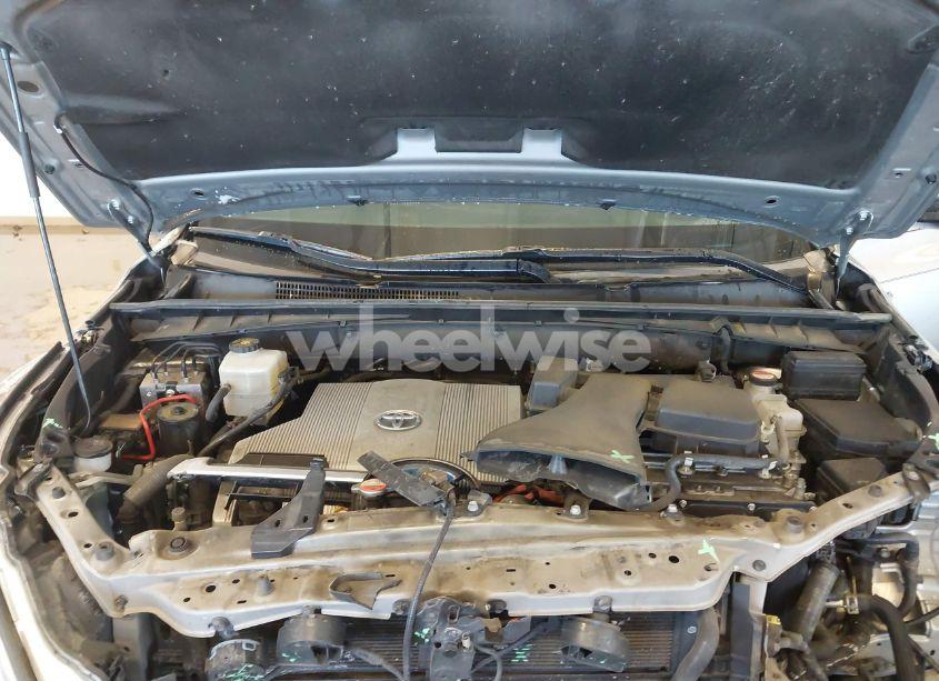 Photo 10 of 2017 Toyota Highlander HYBRID XLE (VIN 5TDJGRFH3HS023895)