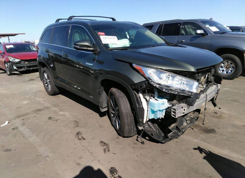 2019 Toyota Highlander HYBRID XLE (VIN 5TDJGRFH5KS060728) main photo