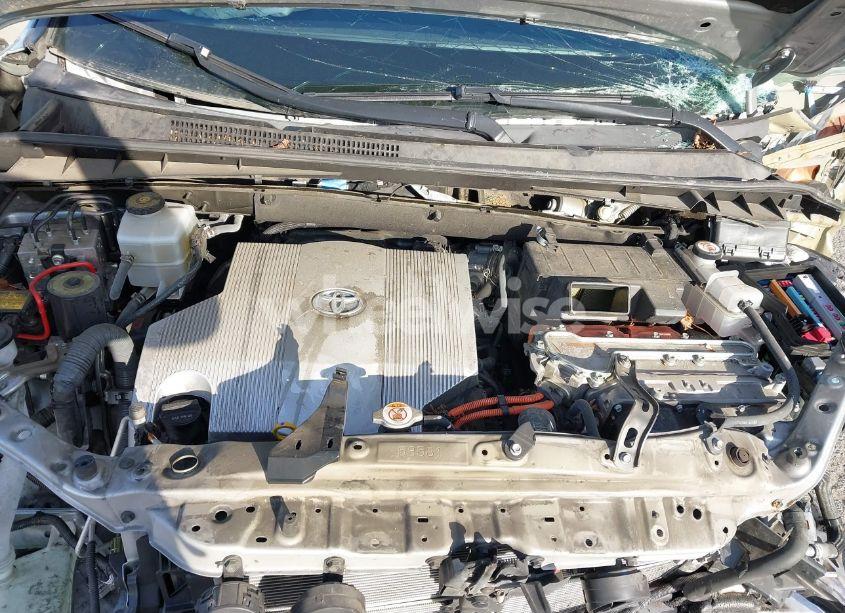 Photo 10 of 2019 Toyota Highlander HYBRID XLE (VIN 5TDJGRFH8KS068239)