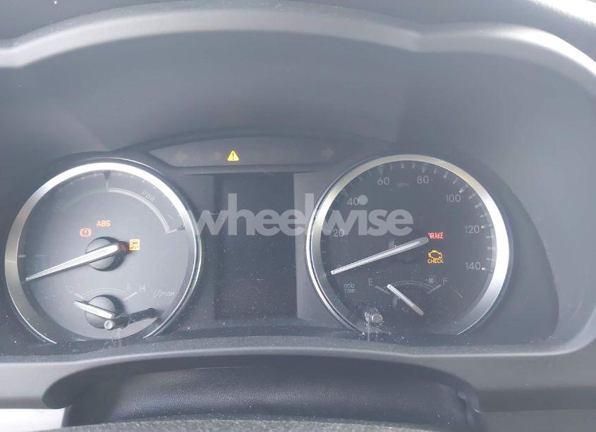 Photo 7 of 2019 Toyota Highlander HYBRID XLE (VIN 5TDJGRFHXKS054780)