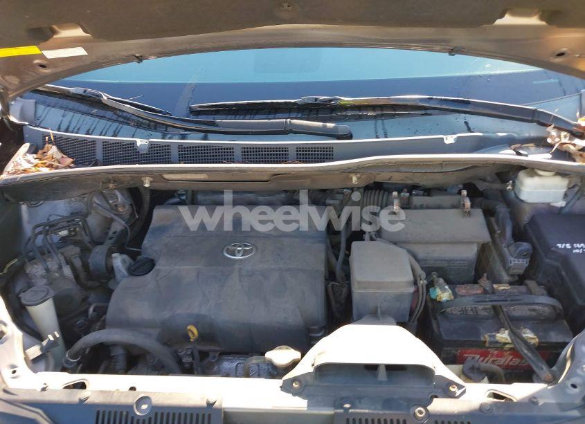 Photo 10 of 2012 Toyota Sienna LE 7 PASSENGER (VIN 5TDJK3DC0CS030265)