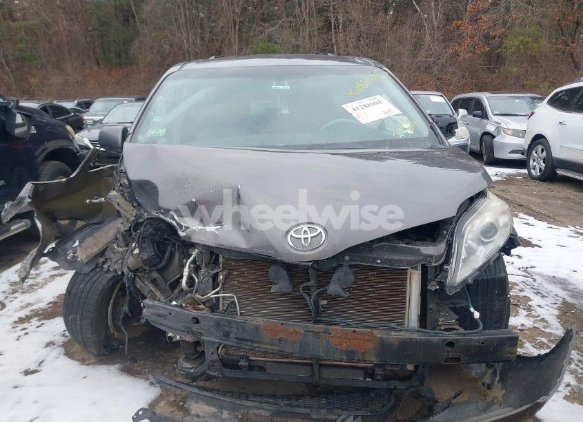 Photo 12 of 2012 Toyota Sienna LE 7 PASSENGER (VIN 5TDJK3DC0CS036146)