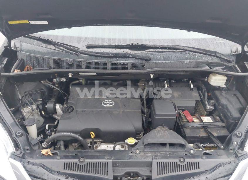 Photo 10 of 2012 Toyota Sienna LE 7 PASSENGER (VIN 5TDJK3DC0CS037281)