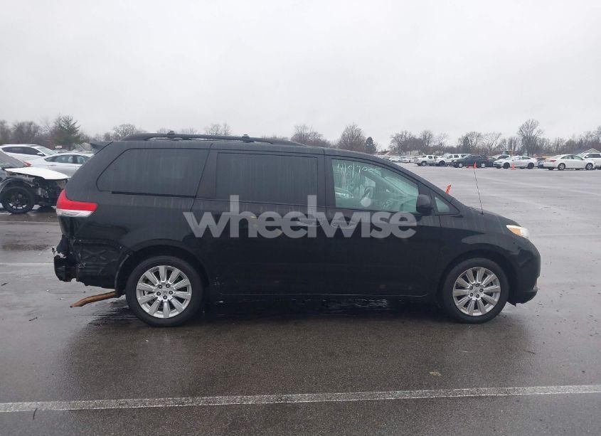 Photo 13 of 2012 Toyota Sienna LE 7 PASSENGER (VIN 5TDJK3DC0CS037281)