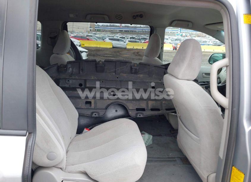 Photo 8 of 2012 Toyota Sienna LE 7 PASSENGER (VIN 5TDJK3DC0CS046420)