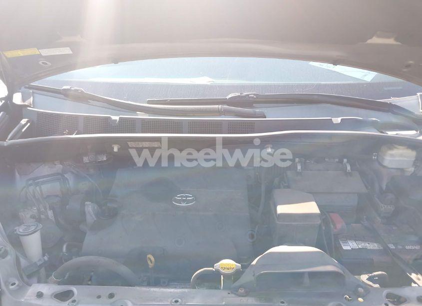 Photo 10 of 2015 Toyota Sienna LE 7 PASSENGER (VIN 5TDJK3DC0FS128006)