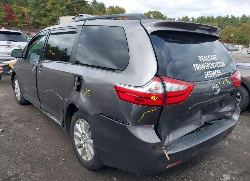 Photo 14 of 2016 Toyota Sienna LE 7 PASSENGER (VIN 5TDJK3DC1GS140084)