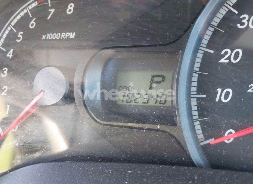 Photo 16 of 2011 Toyota Sienna LE (VIN 5TDJK3DC2BS004264)