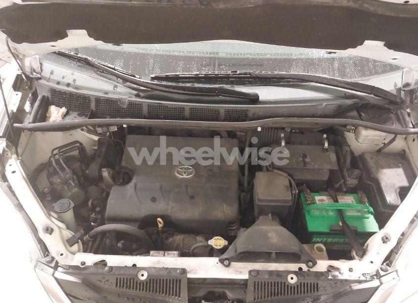 Photo 10 of 2013 Toyota Sienna LE 7 PASSENGER (VIN 5TDJK3DC2DS049479)