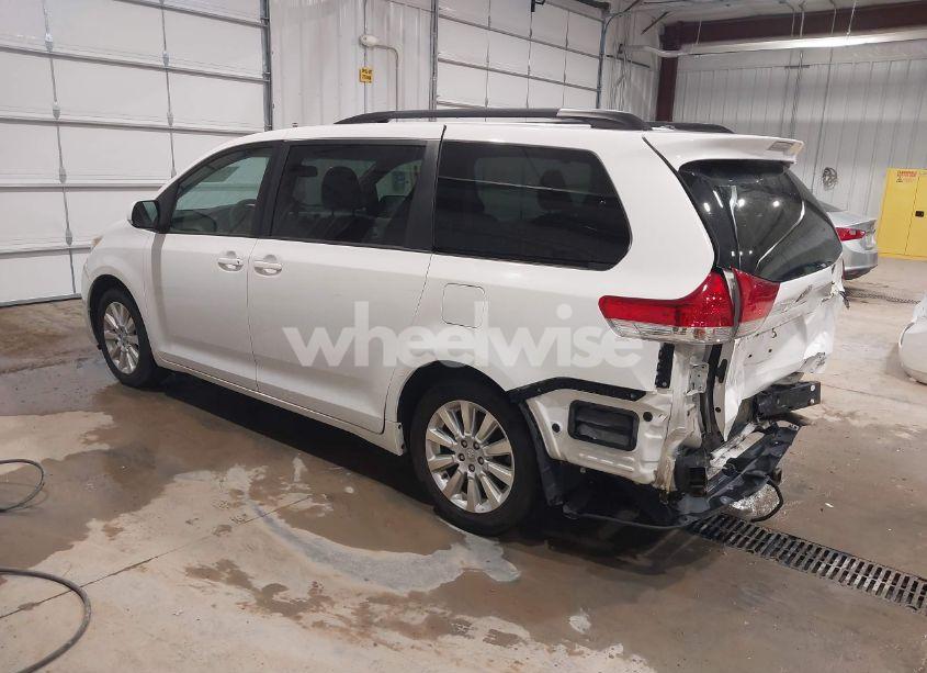 Photo 3 of 2013 Toyota Sienna LE 7 PASSENGER (VIN 5TDJK3DC2DS049479)