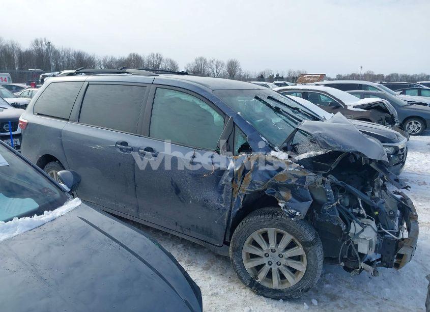 Photo 14 of 2015 Toyota Sienna LE 7 PASSENGER (VIN 5TDJK3DC2FS121509)