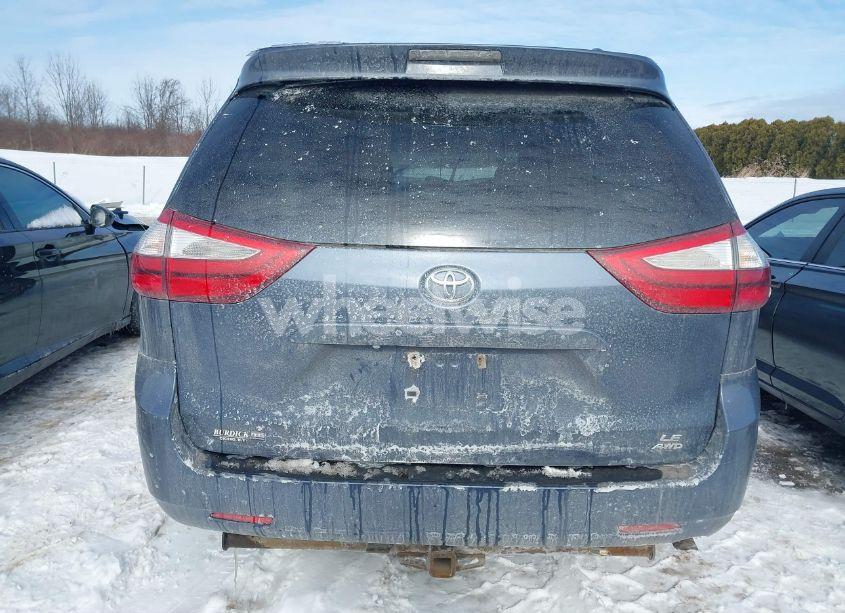 Photo 17 of 2015 Toyota Sienna LE 7 PASSENGER (VIN 5TDJK3DC2FS121509)