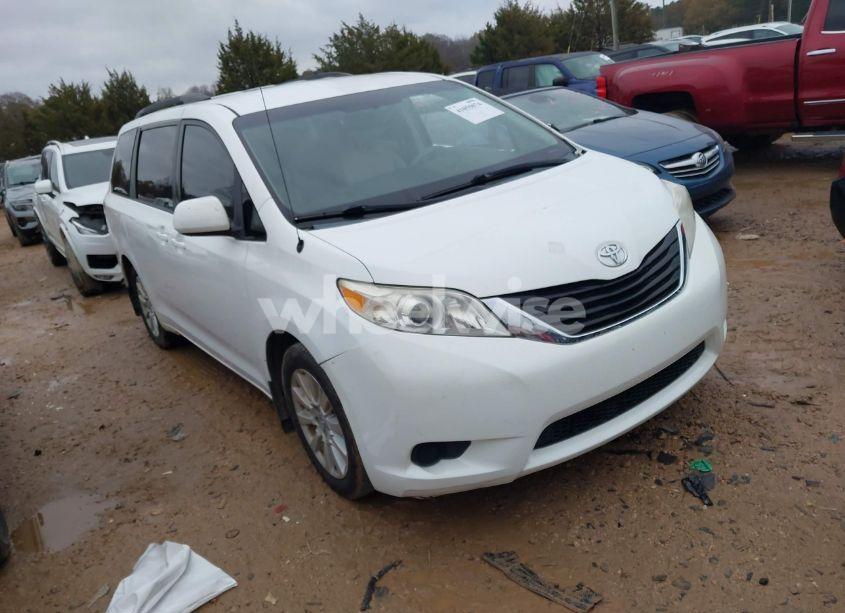 2012 Toyota Sienna LE 7 PASSENGER (VIN 5TDJK3DC3CS048579) main photo