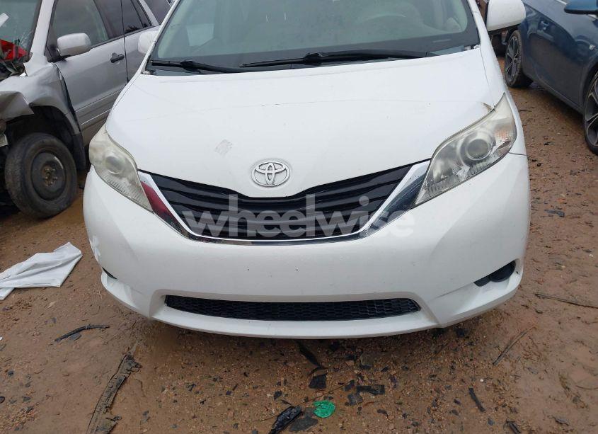 Photo 12 of 2012 Toyota Sienna LE 7 PASSENGER (VIN 5TDJK3DC3CS048579)