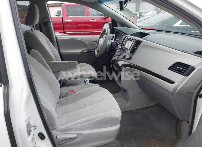 Photo 5 of 2012 Toyota Sienna LE 7 PASSENGER (VIN 5TDJK3DC3CS048579)