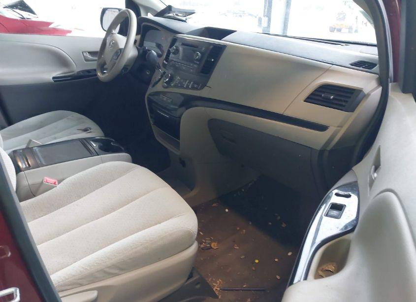 Photo 5 of 2014 Toyota Sienna LE 7 PASSENGER (VIN 5TDJK3DC3ES094142)