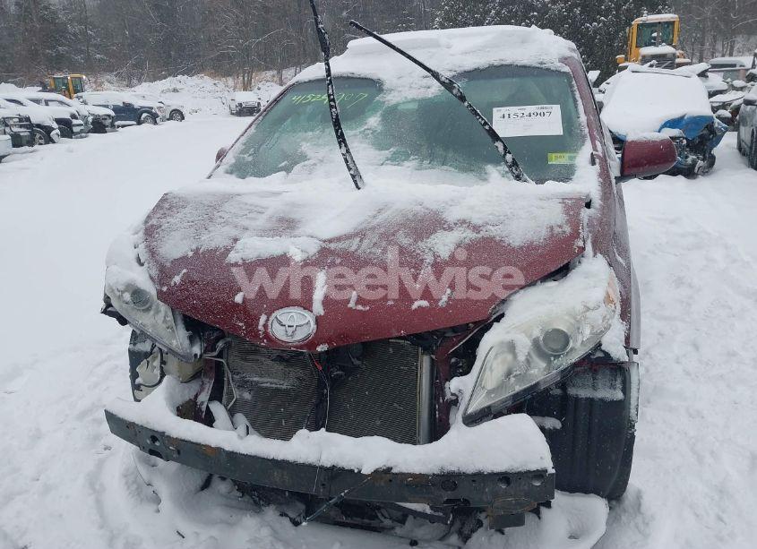 Photo 13 of 2015 Toyota Sienna LE 7 PASSENGER (VIN 5TDJK3DC3FS101852)