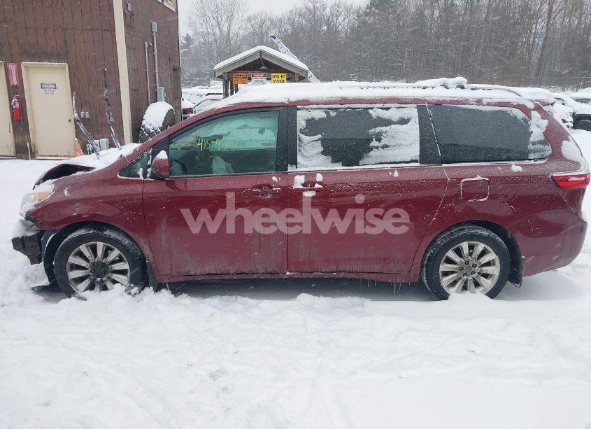 Photo 15 of 2015 Toyota Sienna LE 7 PASSENGER (VIN 5TDJK3DC3FS101852)