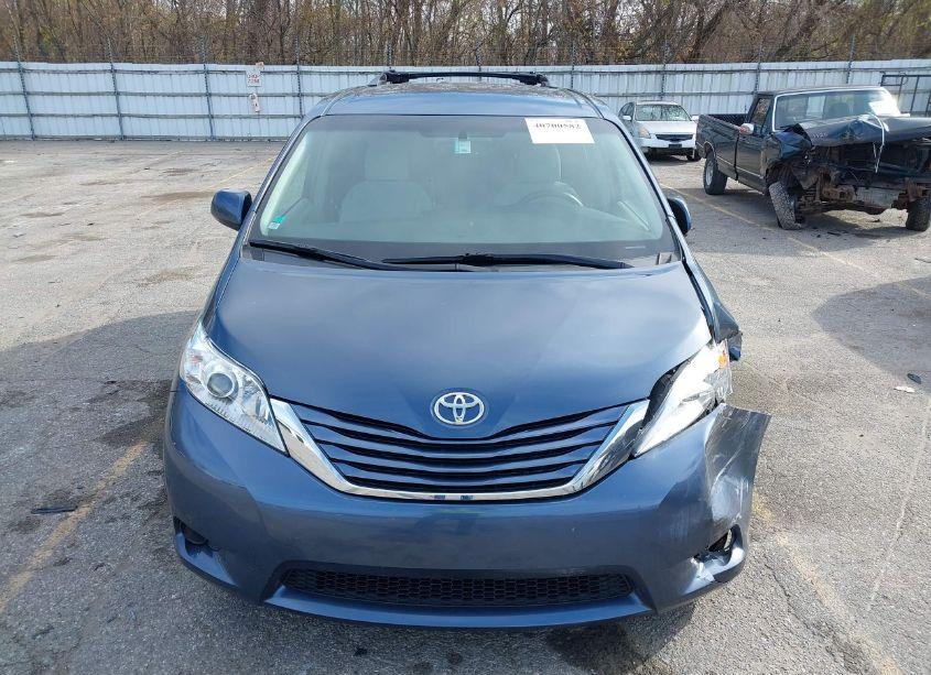 Photo 12 of 2016 Toyota Sienna LE 7 PASSENGER (VIN 5TDJK3DC3GS139972)