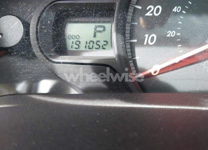 Photo 15 of 2011 Toyota Sienna LE (VIN 5TDJK3DC4BS010857)