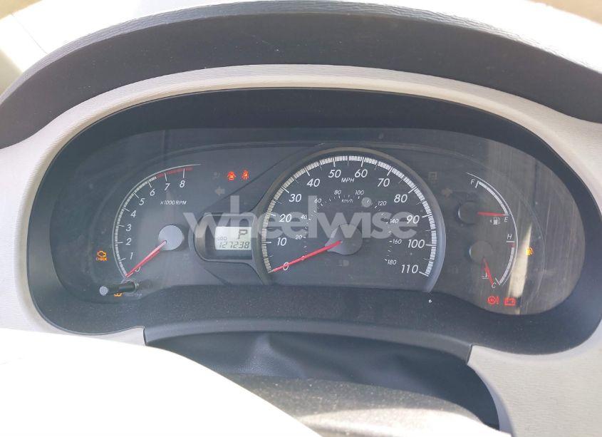 Photo 15 of 2011 Toyota Sienna LE (VIN 5TDJK3DC5BS001469)