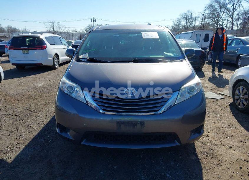 Photo 12 of 2016 Toyota Sienna LE 7 PASSENGER (VIN 5TDJK3DC5GS133753)