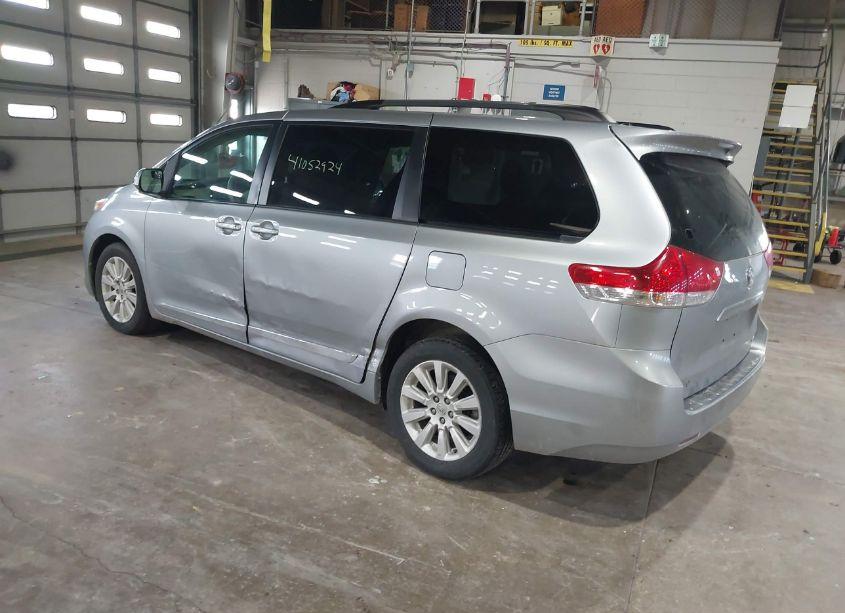Photo 3 of 2012 Toyota Sienna LE 7 PASSENGER (VIN 5TDJK3DC8CS034077)