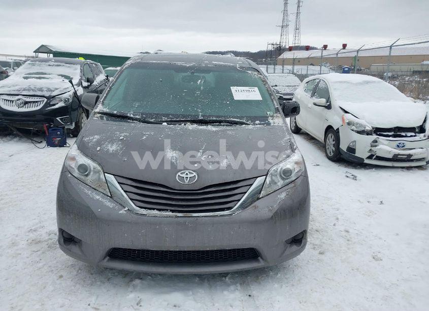 Photo 12 of 2015 Toyota Sienna LE 7 PASSENGER (VIN 5TDJK3DC8FS107789)