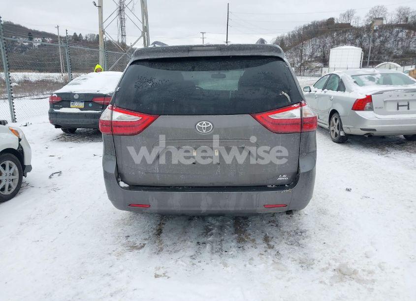 Photo 16 of 2015 Toyota Sienna LE 7 PASSENGER (VIN 5TDJK3DC8FS107789)