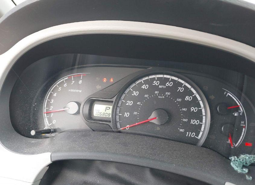 Photo 7 of 2011 Toyota Sienna LE (VIN 5TDJK3DC9BS023748)