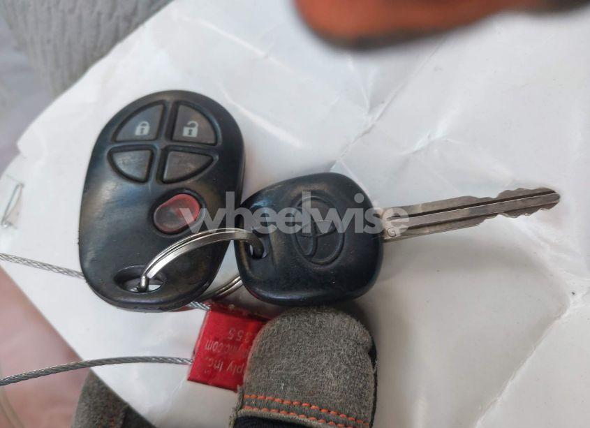 Photo 11 of 2013 Toyota Sienna LE 7 PASSENGER (VIN 5TDJK3DCXDS061105)