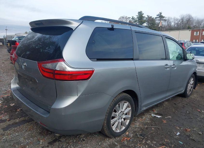 Photo 4 of 2015 Toyota Sienna LE 7 PASSENGER (VIN 5TDJK3DCXFS117515)