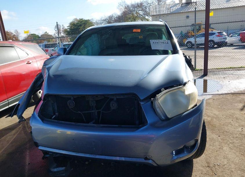 Photo 11 of 2010 Toyota Highlander SE V6 (VIN 5TDJK3EH0AS012677)