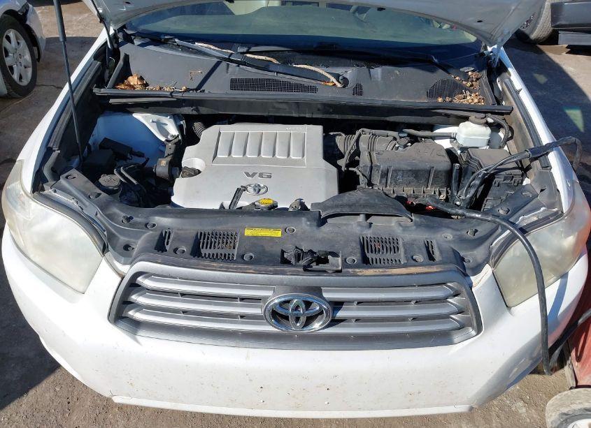 Photo 10 of 2010 Toyota Highlander SE V6 (VIN 5TDJK3EH1AS017774)