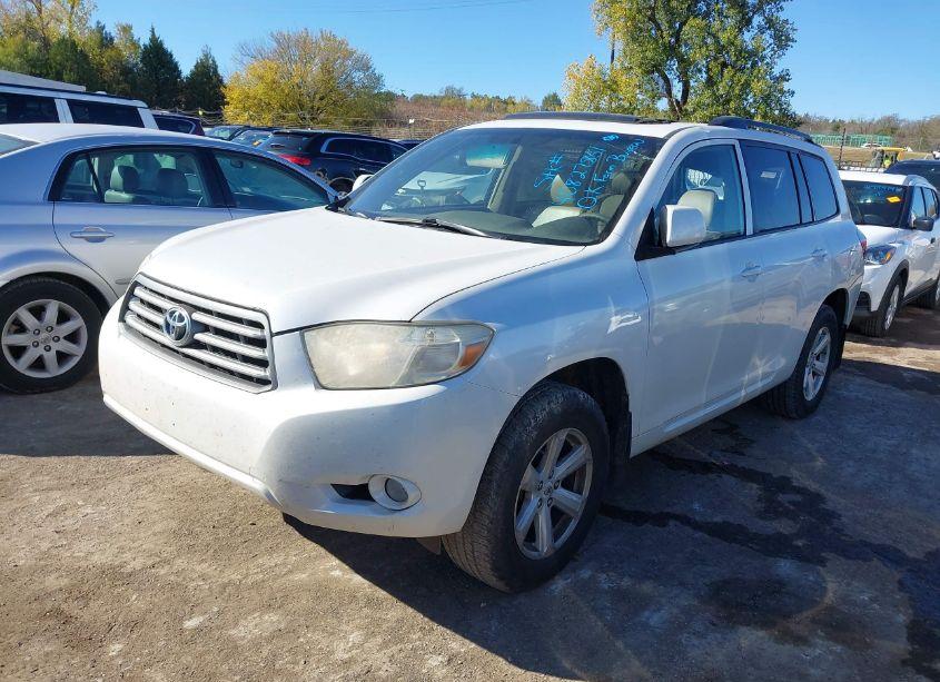 Photo 2 of 2010 Toyota Highlander SE V6 (VIN 5TDJK3EH1AS017774)