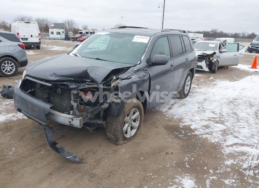 Photo 2 of 2010 Toyota Highlander SE V6 (VIN 5TDJK3EH2AS039007)