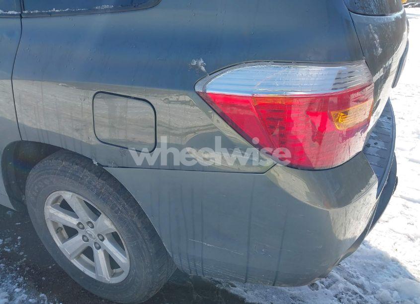 Photo 20 of 2010 Toyota Highlander SE V6 (VIN 5TDJK3EH4AS016196)