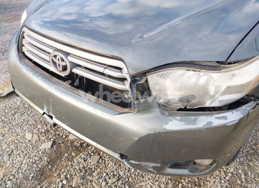 Photo 6 of 2010 Toyota Highlander SE V6 (VIN 5TDJK3EH5AS031130)