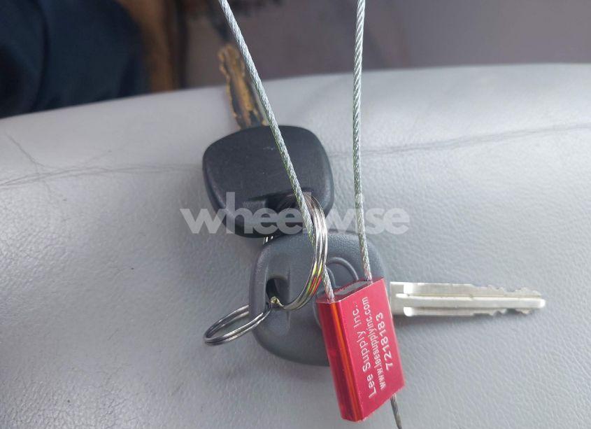 Photo 11 of 2010 Toyota Highlander SE V6 (VIN 5TDJK3EH6AS016667)