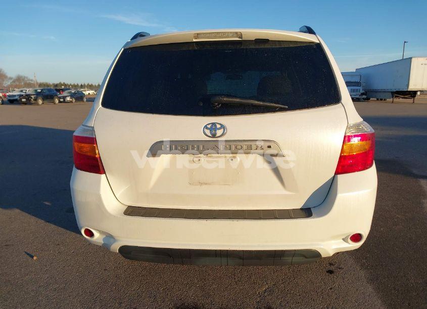 Photo 16 of 2010 Toyota Highlander SE V6 (VIN 5TDJK3EH6AS028155)