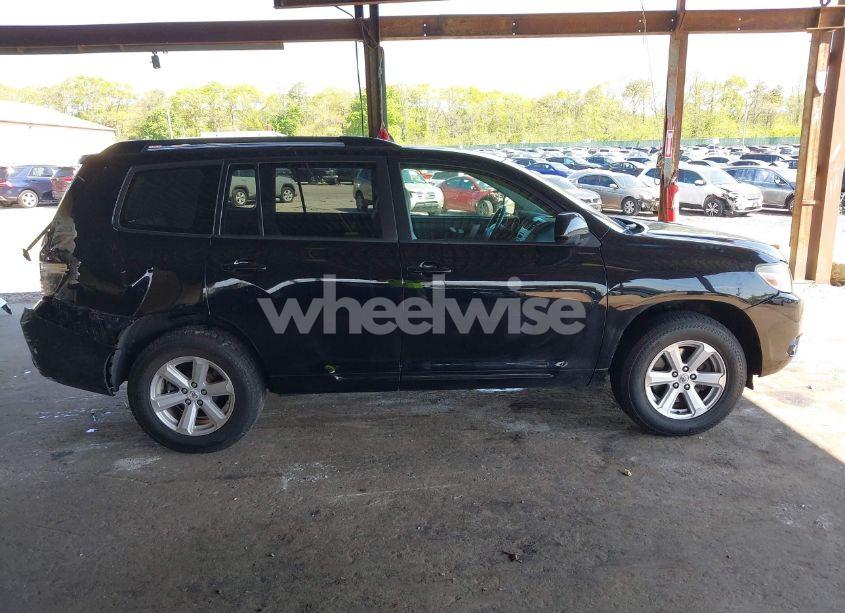 Photo 13 of 2010 Toyota Highlander SE V6 (VIN 5TDJK3EH7AS032568)