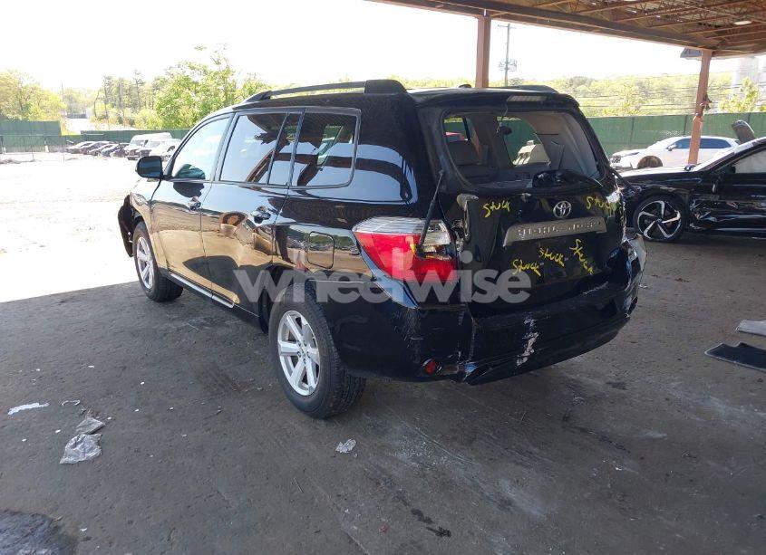 Photo 3 of 2010 Toyota Highlander SE V6 (VIN 5TDJK3EH7AS032568)