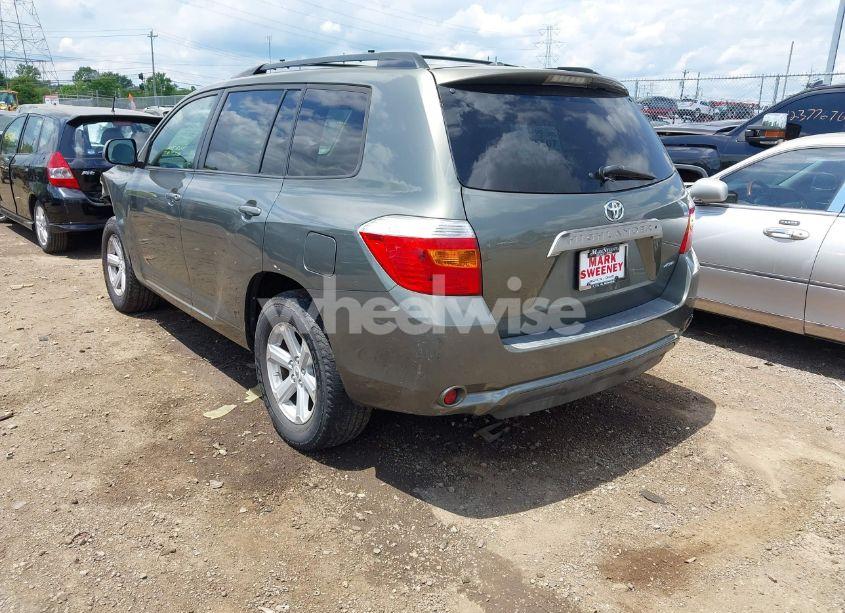 Photo 3 of 2010 Toyota Highlander SE V6 (VIN 5TDJK3EH8AS020087)