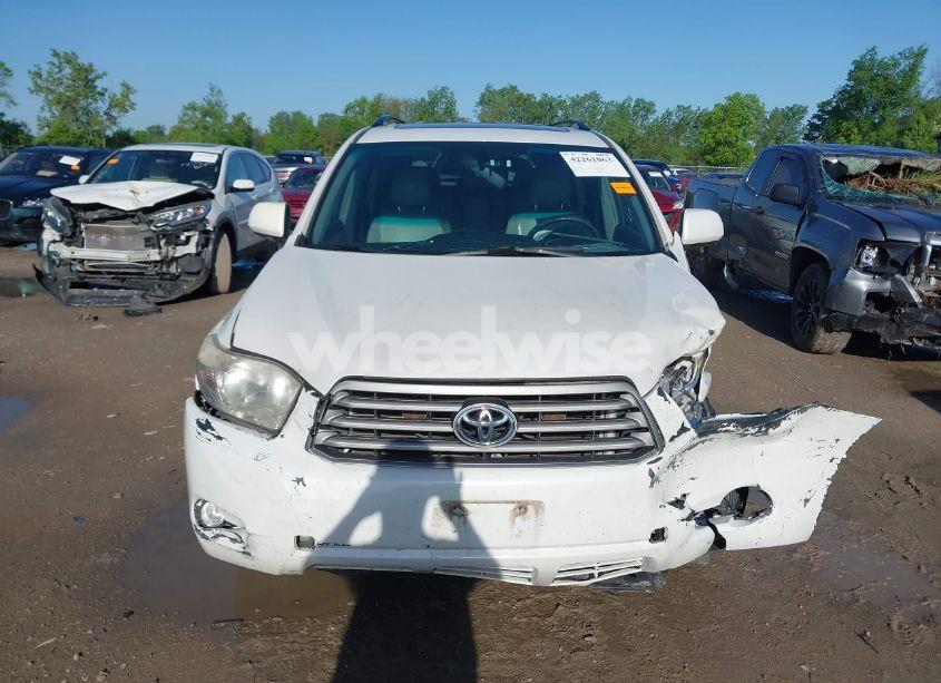 Photo 12 of 2010 Toyota Highlander SE V6 (VIN 5TDJK3EH9AS027128)