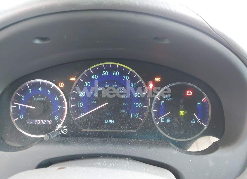 Photo 7 of 2010 Toyota Sienna LE (VIN 5TDJK4CC1AS030716)