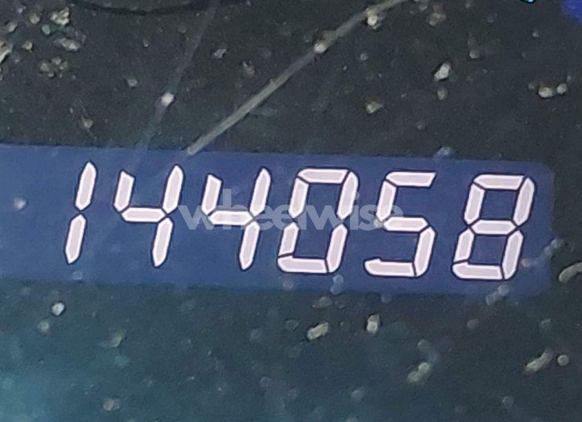 Photo 12 of 2010 Toyota Sienna LE (VIN 5TDJK4CC1AS030733)