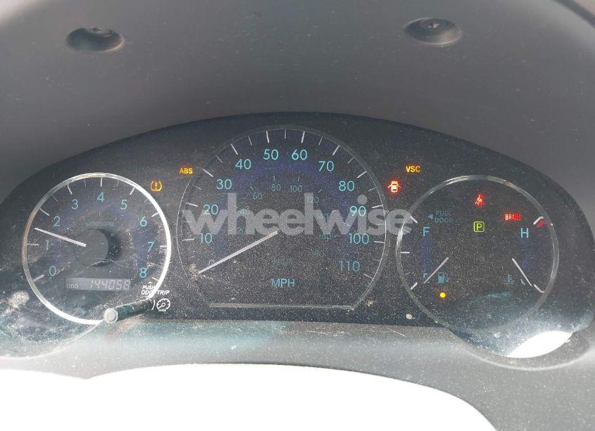 Photo 7 of 2010 Toyota Sienna LE (VIN 5TDJK4CC1AS030733)